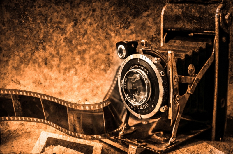 photographe-HYERES-min_light-wood-night-camera-photography-vintage-1245236-pxhere.com